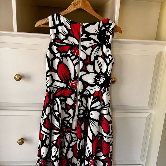 Eliza J dress - Picture 2 of 2